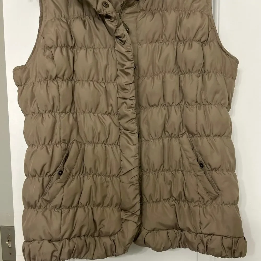 Coldwater Creek Taupe Down Puffer Vest Medium 10/12 Outdoor Active Neutral